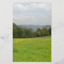 Pré vert. Paysage de campagne Prospectus
