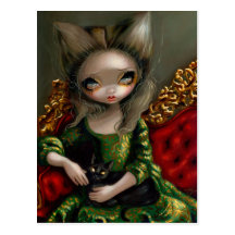 "Princesse avec la carte postale d'un chat noir"