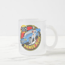 Puissance vintage plus la rétro voiture de muscle tasse à café