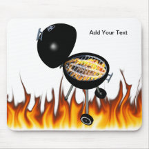 Puits et gril de BBQ sur le feu Tapis De Souris