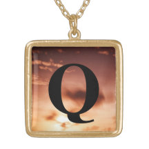 Q  Momogram Necklace