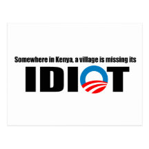 Quelque part au Kenya un village manque son idiot Carte Postale