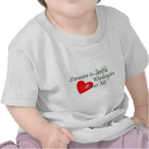 Quelqu'un à Seattle m'aime t-shirts