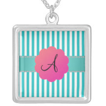 Rayures de turquoise de monogramme collier