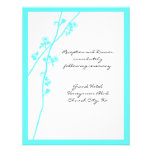 Réception de mariage bleue de branche de fleur sau cartons d'invitation
