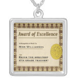 Récompense de professeurs de collier d'excellence