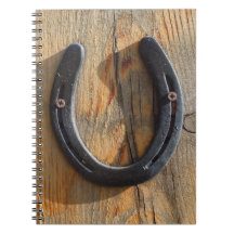 Regard du bois en fer à cheval occidental rustique carnets