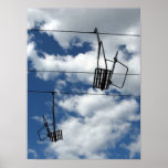 Remonte-pente et ciel posters