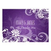 Remous floraux de mariage élégant pourpres bristols personnalisés