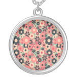 Rétro collier de fleurs