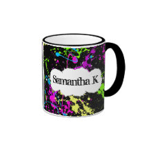 Rétro éclaboussure au néon fraîche de peinture sur tasse