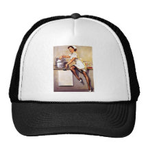 Rétro Pin vintage d'infirmière de Gil Elvgren vers Casquette