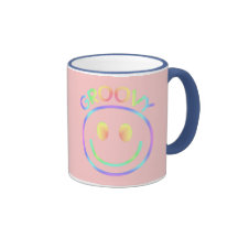 Rétro tasse super de smiley d'arc-en-ciel