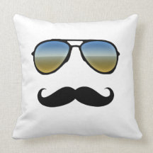 Rétros lunettes de soleil drôles avec la moustache coussin