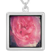 Rose de rose colliers personnalisés