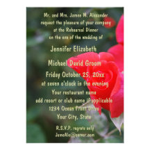 Rose rouge de dîner de répétition invitation