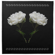 Roses blancs simples serviettes en tissus