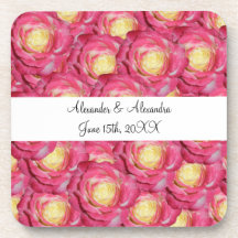 Roses roses épousant des faveurs sous-bocks