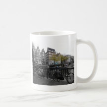 Rue d'Amsterdam Mugs