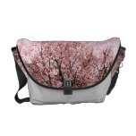 Sac messenger à fleur de pêche besaces
