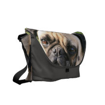 Sac messenger à race de chien de carlin besaces