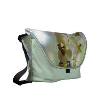 Sac messenger balançant à orchidées besace