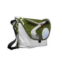 Sac messenger jouant au golf besaces