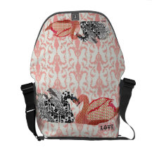 Sac messenger rose à amour de damassé de cygnes sacoches