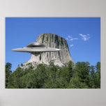 Salamandre d'UFO à l'affiche de tour de diables