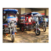 Salle d'exposition… Udon Thani, Isaan de Tuk Tuk Carte Postale