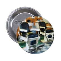 Salon de coiffure faisant le coin badges