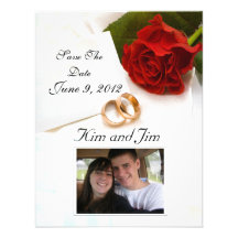 Sauvez l'invitation de rose rouge de date