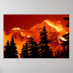 Scène ardente de montagne affiches