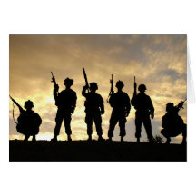 Silhouette des soldats dans la 101st Division Aéro Cartes De Vœux