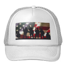 Silhouettes militaires patriotiques de soldat casquettes