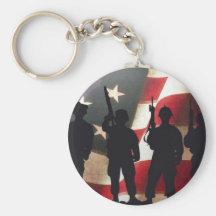 Silhouettes militaires patriotiques de soldat porte-clef