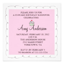 Sleepover d'anniversaire de petit gâteau ! invitations personnalisées