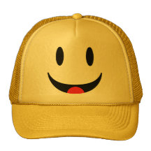 Smiley avec le visage de langue casquettes de camionneur