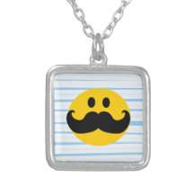 Smiley de moustache collier personnalisé