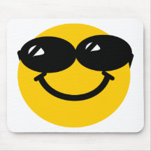 Smiley frais de type tapis de souris