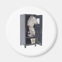 SoldierGearInLocker081212.png Aimants
