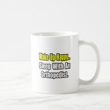 Sommeil avec un orthopédiste tasse