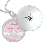 Souvenir de bat mitzvah en satin rose et blanc colliers