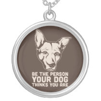 soyez la personne que votre chien pense que vous ê colliers