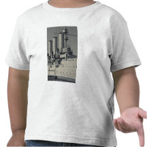 St Petersbourg, l'aurore 2 de croiseur T-shirts