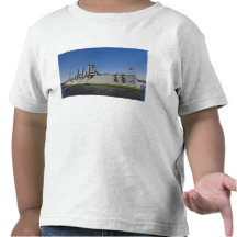 St Petersbourg, l'aurore de croiseur T-shirts
