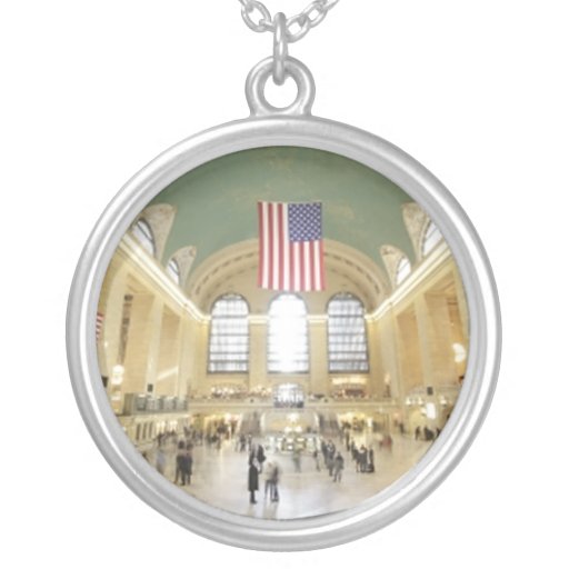 Station centrale grande pendentif
