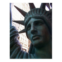 Staute de carte postale de liberté