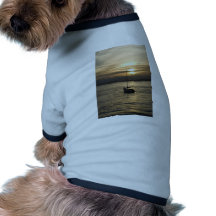 SunsetSailboat051709 T-shirts Pour Animaux Domestiques
