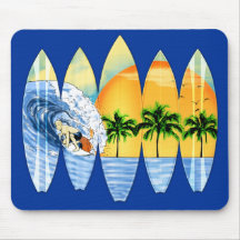 Surfer et planches de surf tapis de souris